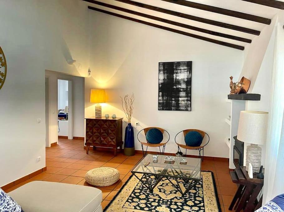 Casa Das Oliveiras 阿维斯 外观 照片